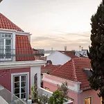 Joivy Bairro Alto 2-Br Apartment With Large Terrace