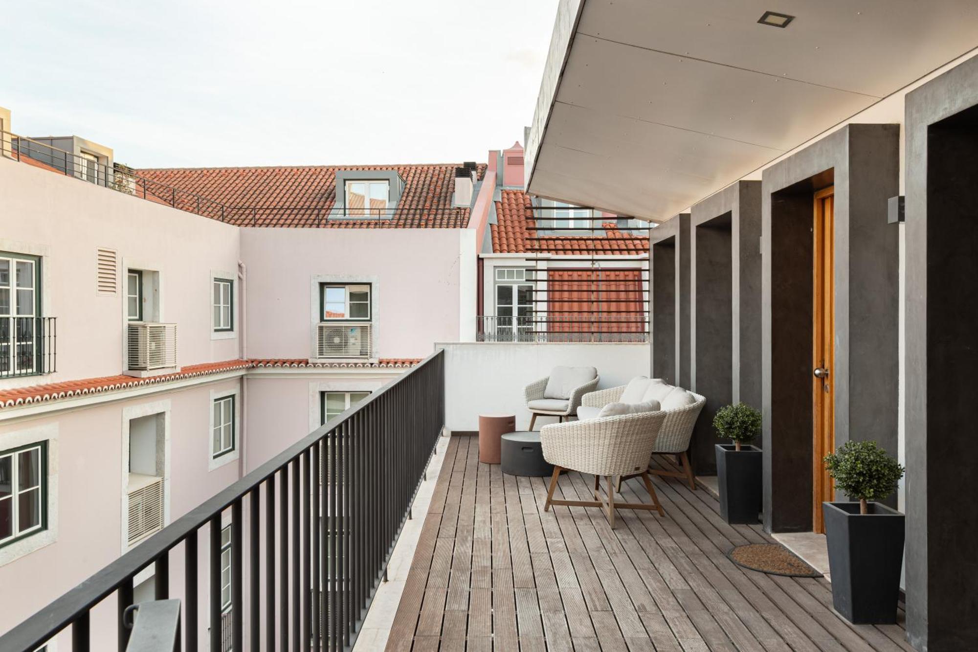 Joivy Bairro Alto 2-br With Large Terrace Apartment Lisbon